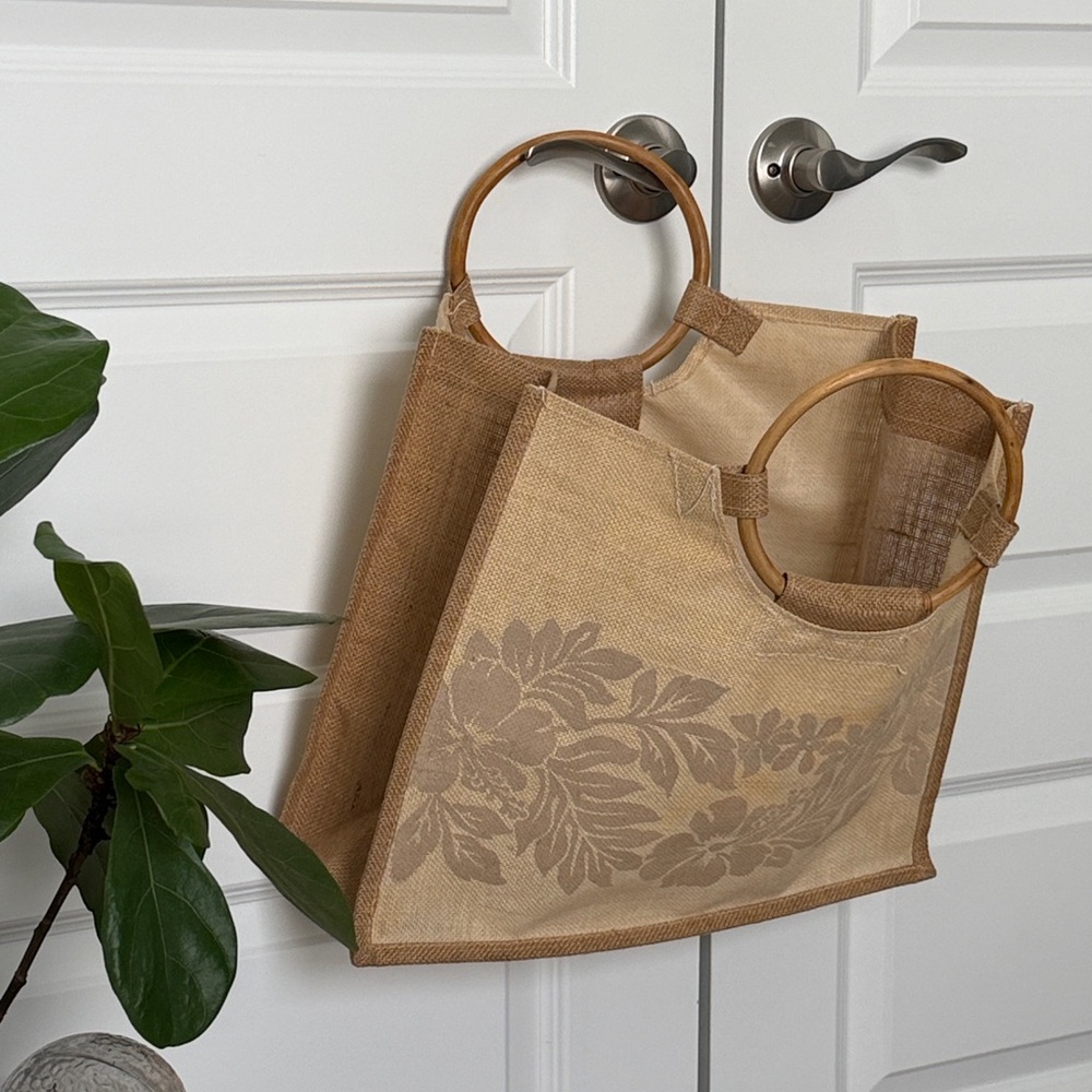 Beige Floral Tote-Style Beach Bag with Wooden Handles Made In India